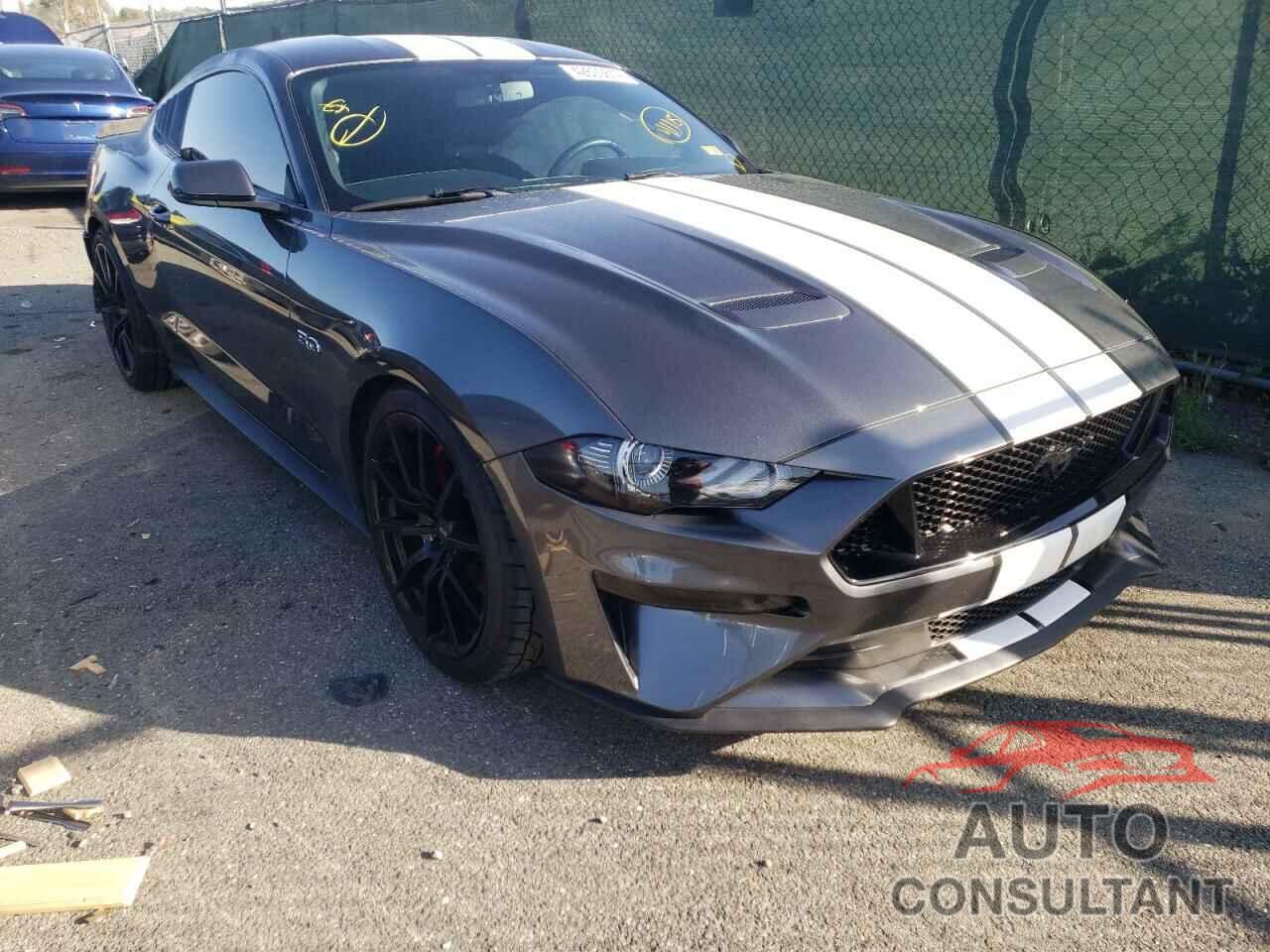 FORD MUSTANG 2018 - 1FA6P8CF6J5110842