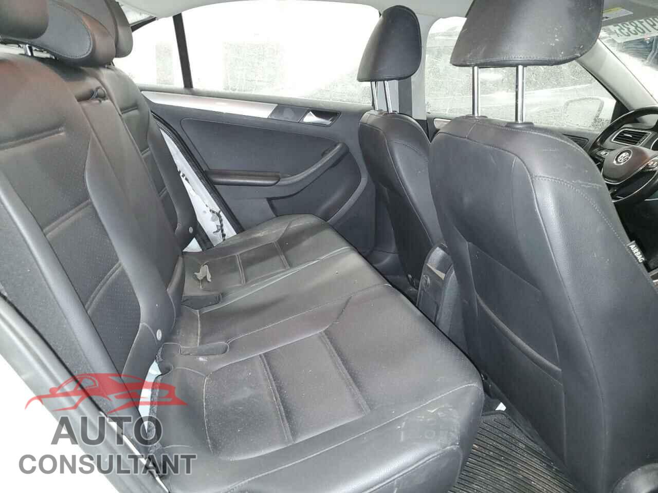VOLKSWAGEN JETTA 2017 - 3VWDB7AJ1HM255077