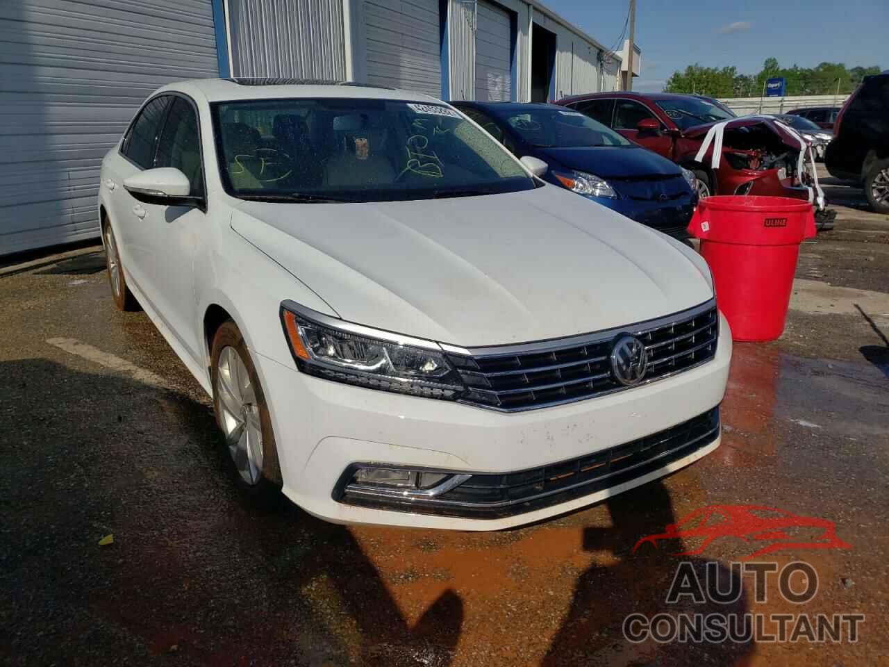 VOLKSWAGEN PASSAT 2018 - 1VWBA7A33JC045793
