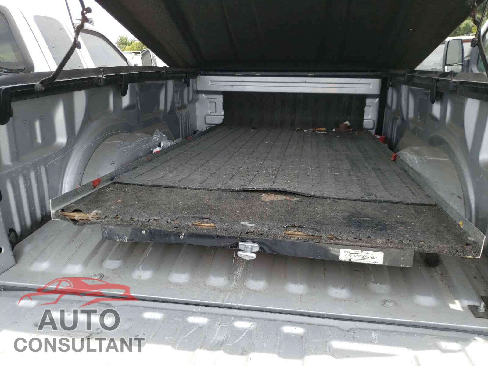 FORD F150 2018 - 1FTMF1CB5JKC19254