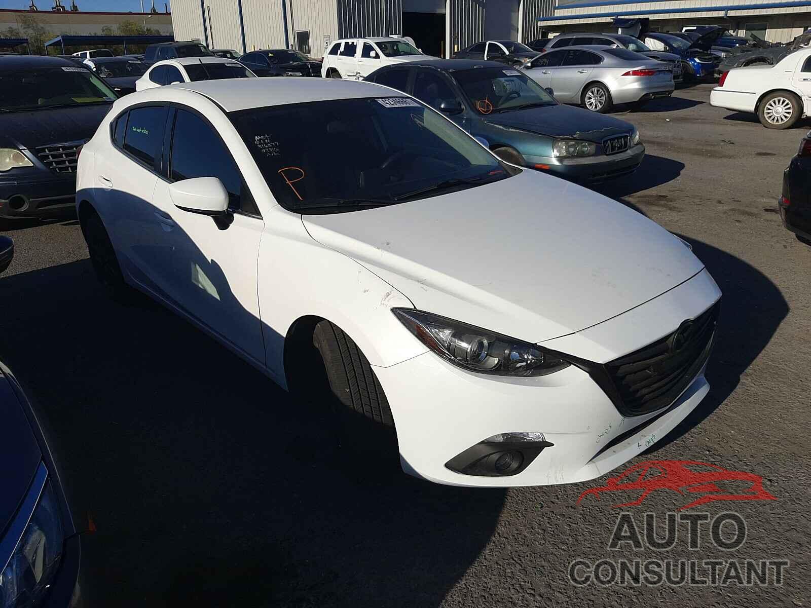 MAZDA 3 2016 - 3MZBM1K7XGM304597