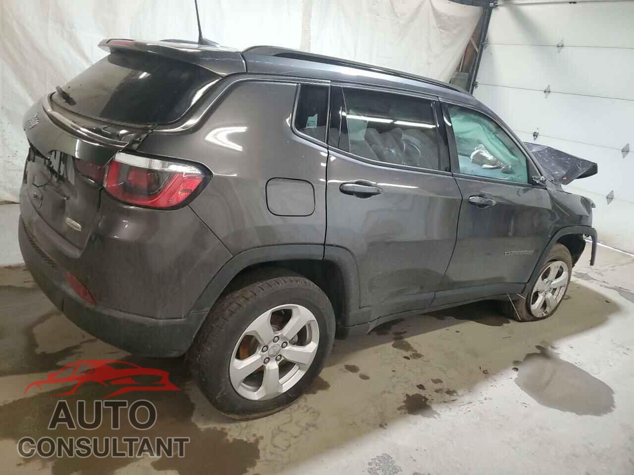 JEEP COMPASS 2018 - 3C4NJDBB0JT349561