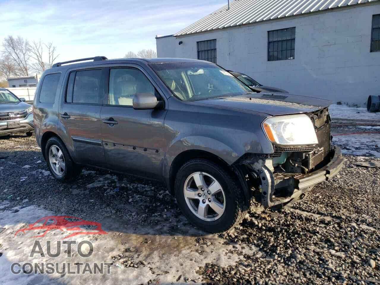 HONDA PILOT 2011 - 5FNYF4H5XBB033245