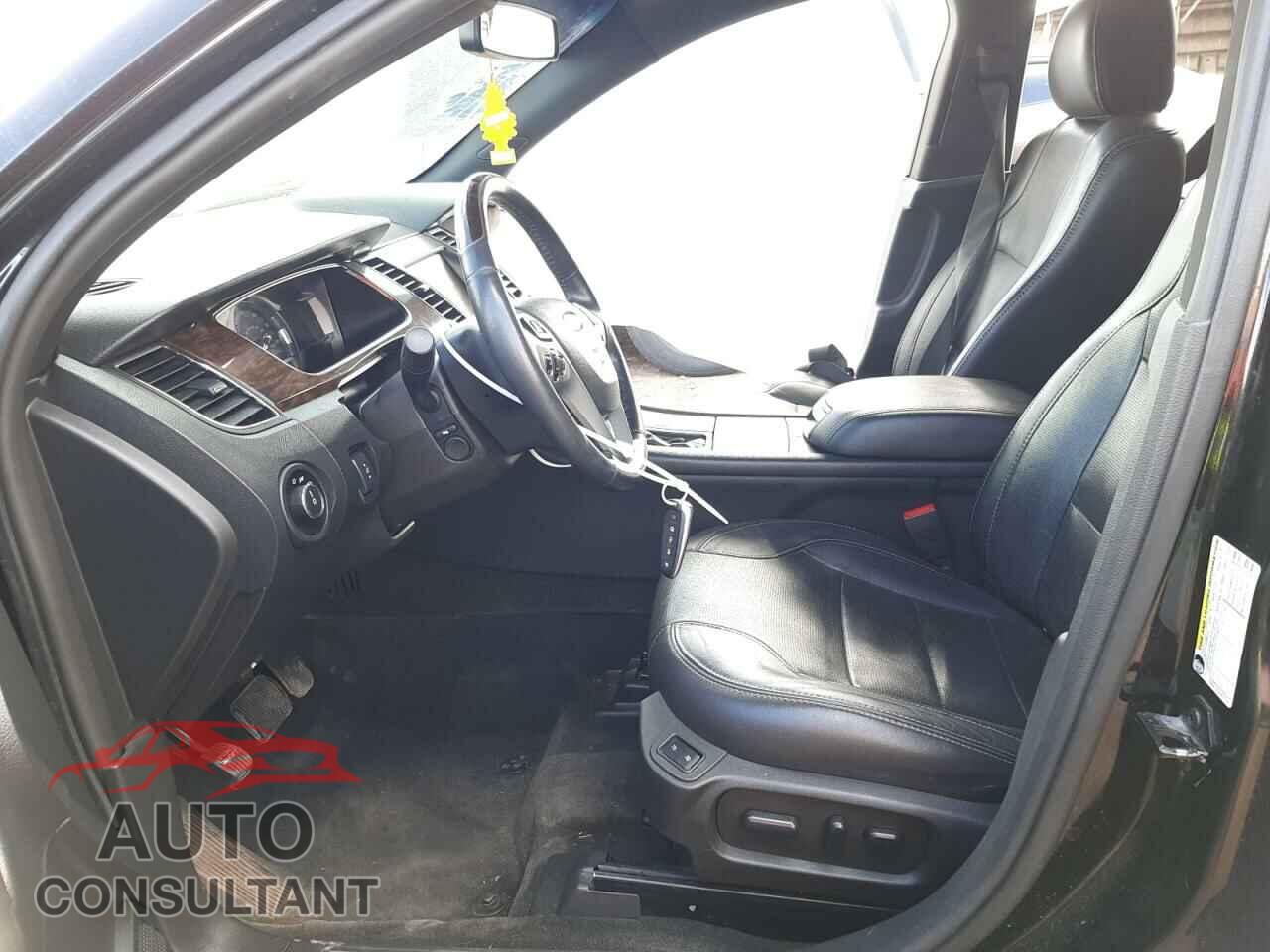 FORD TAURUS 2015 - 1FAHP2F82FG165738
