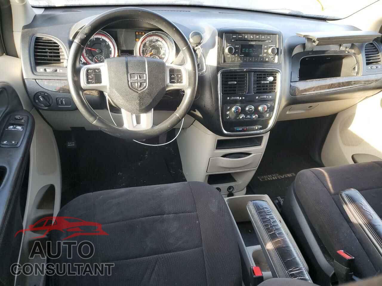 DODGE CARAVAN 2011 - 2D4RN4DG2BR613689