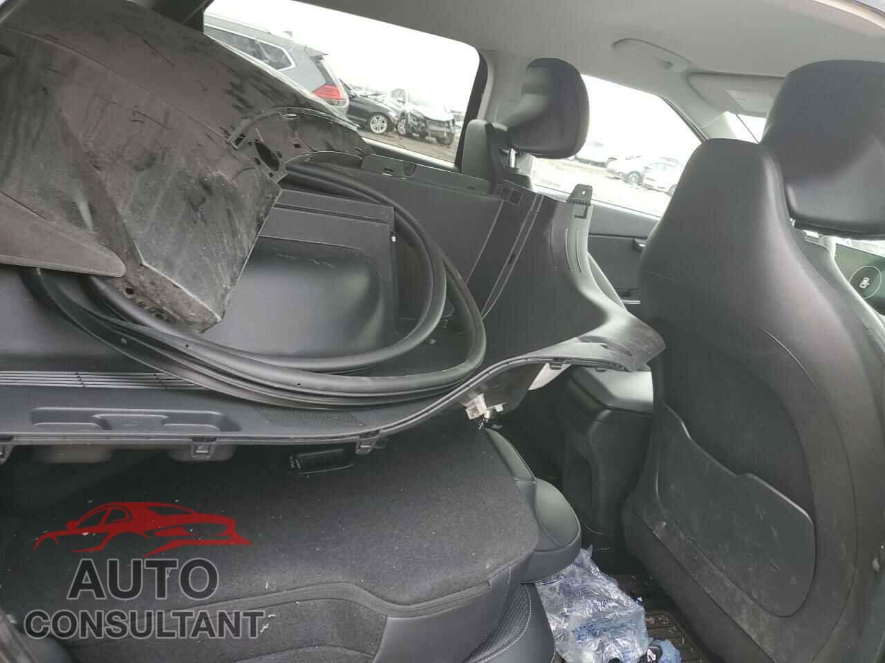 KIA EV6 LIGHT 2022 - KNDC3DLC7N5073720