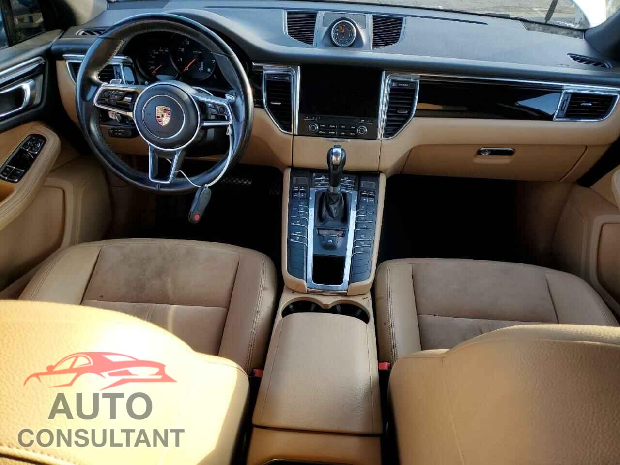 PORSCHE MACAN 2018 - WP1AA2A58JLB06332