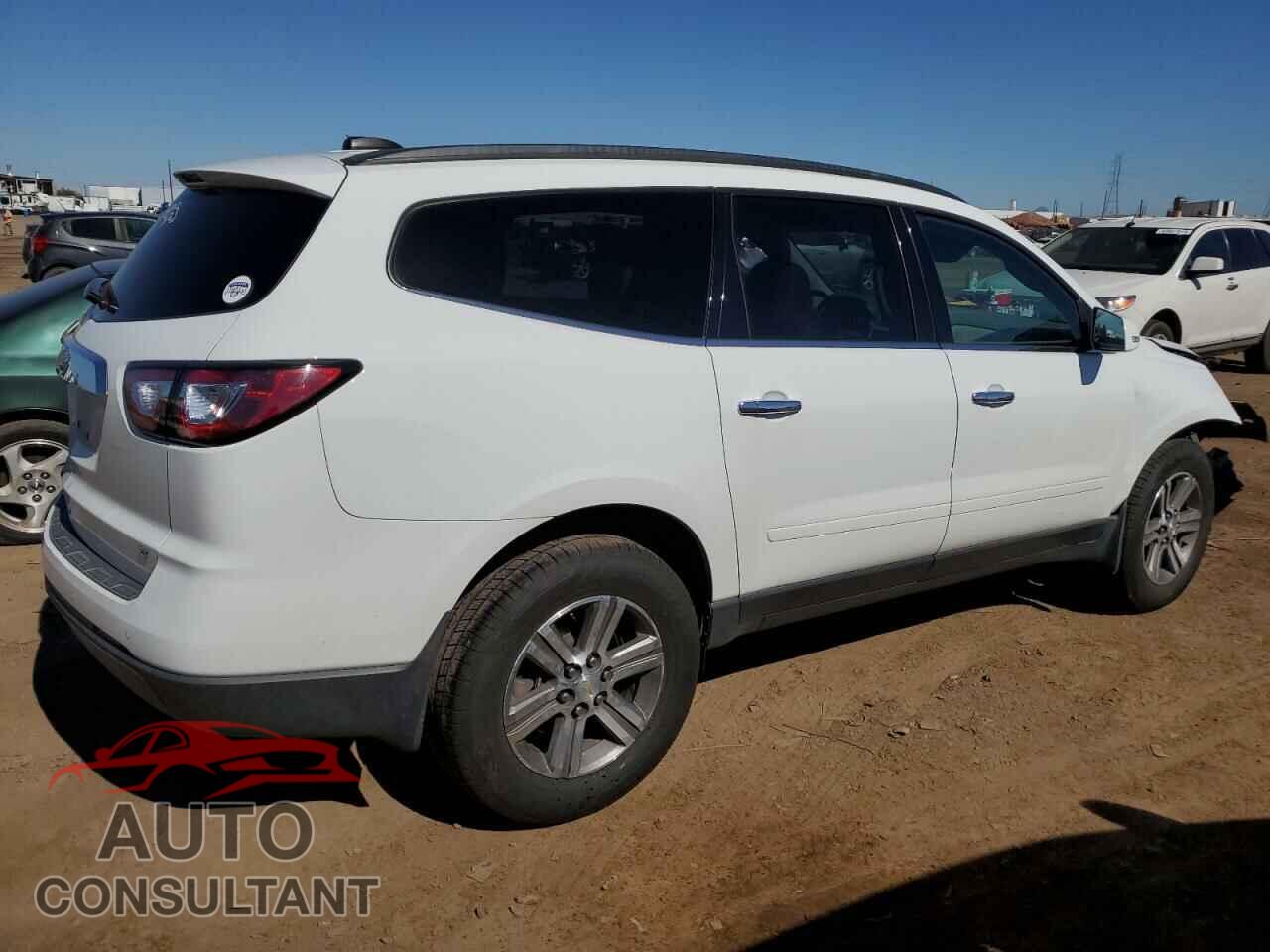 CHEVROLET TRAVERSE 2017 - 1GNKRGKD2HJ141012