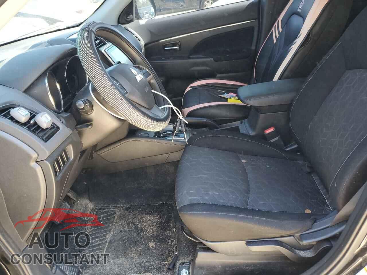 MITSUBISHI OUTLANDER 2020 - JA4AP3AU4LU013070
