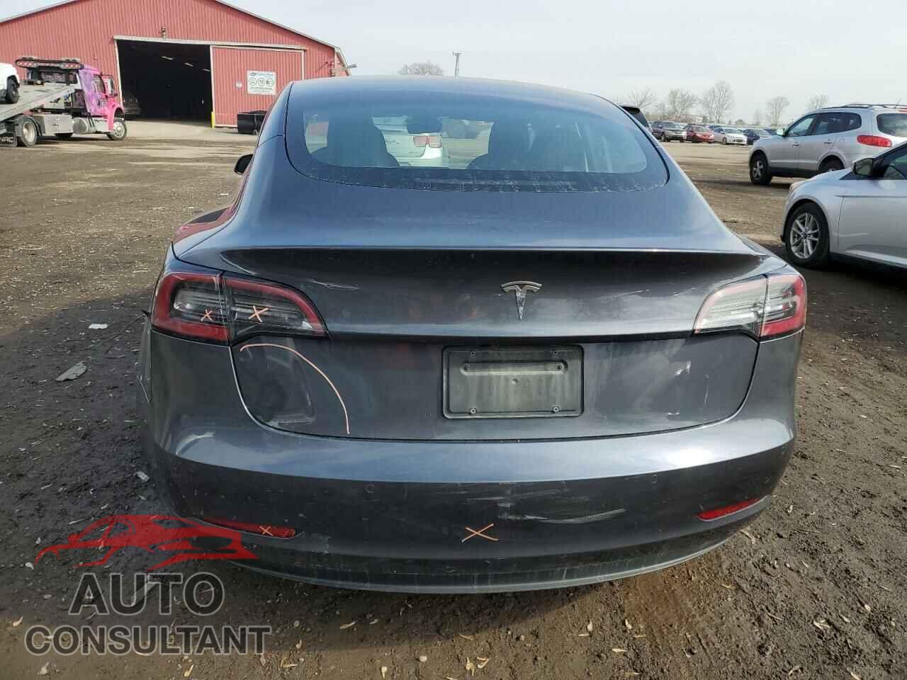 TESLA MODEL 3 2021 - 5YJ3E1EA2MF973930