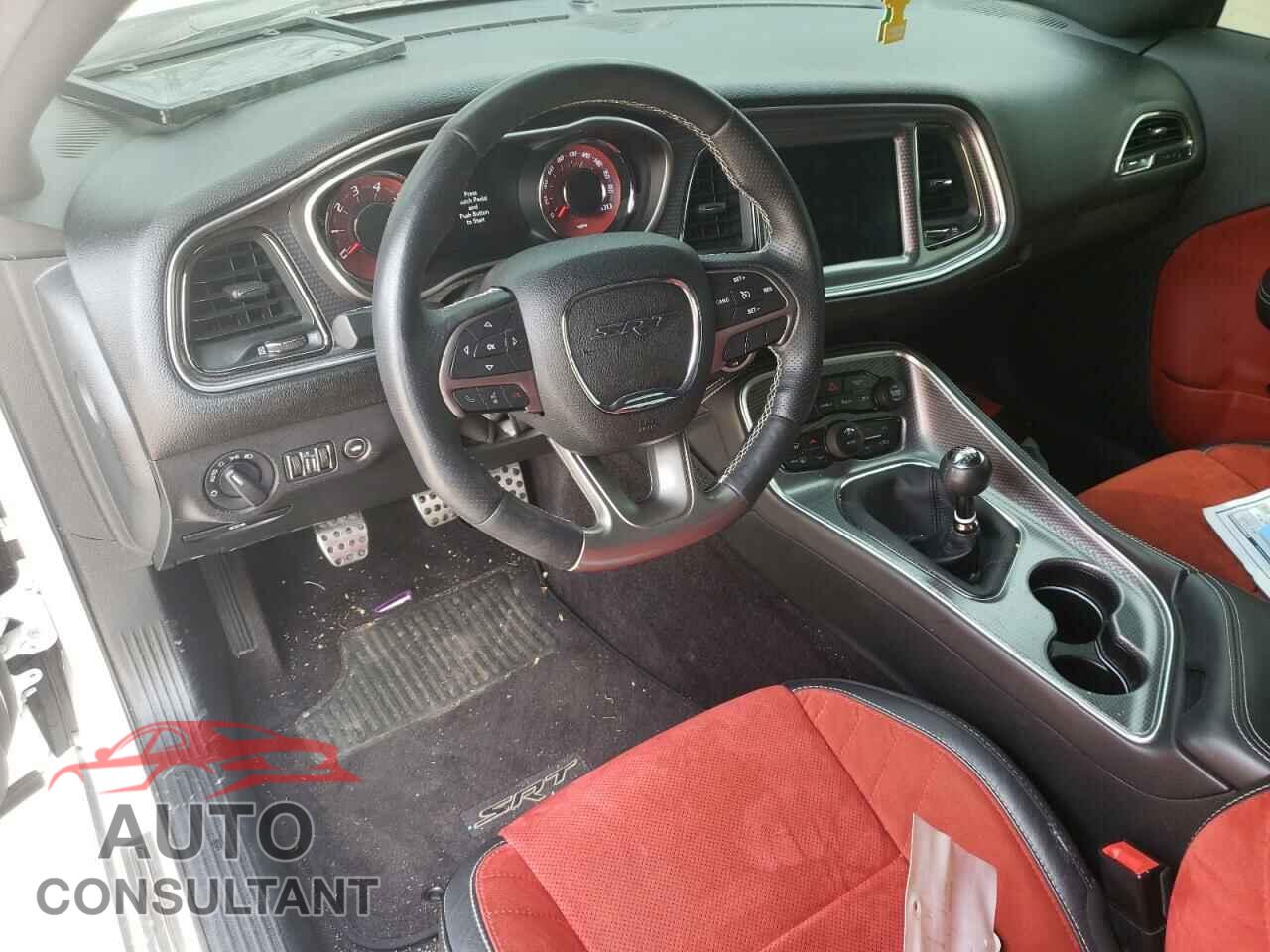DODGE CHALLENGER 2017 - 2C3CDZC94HH500657