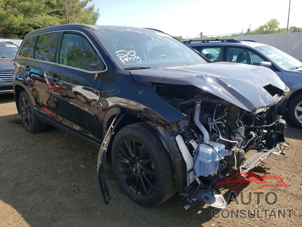TOYOTA HIGHLANDER 2019 - 5TDJZRFH3KS611779