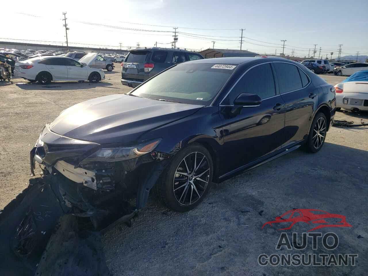 TOYOTA CAMRY 2022 - 4T1G11AK4NU673693