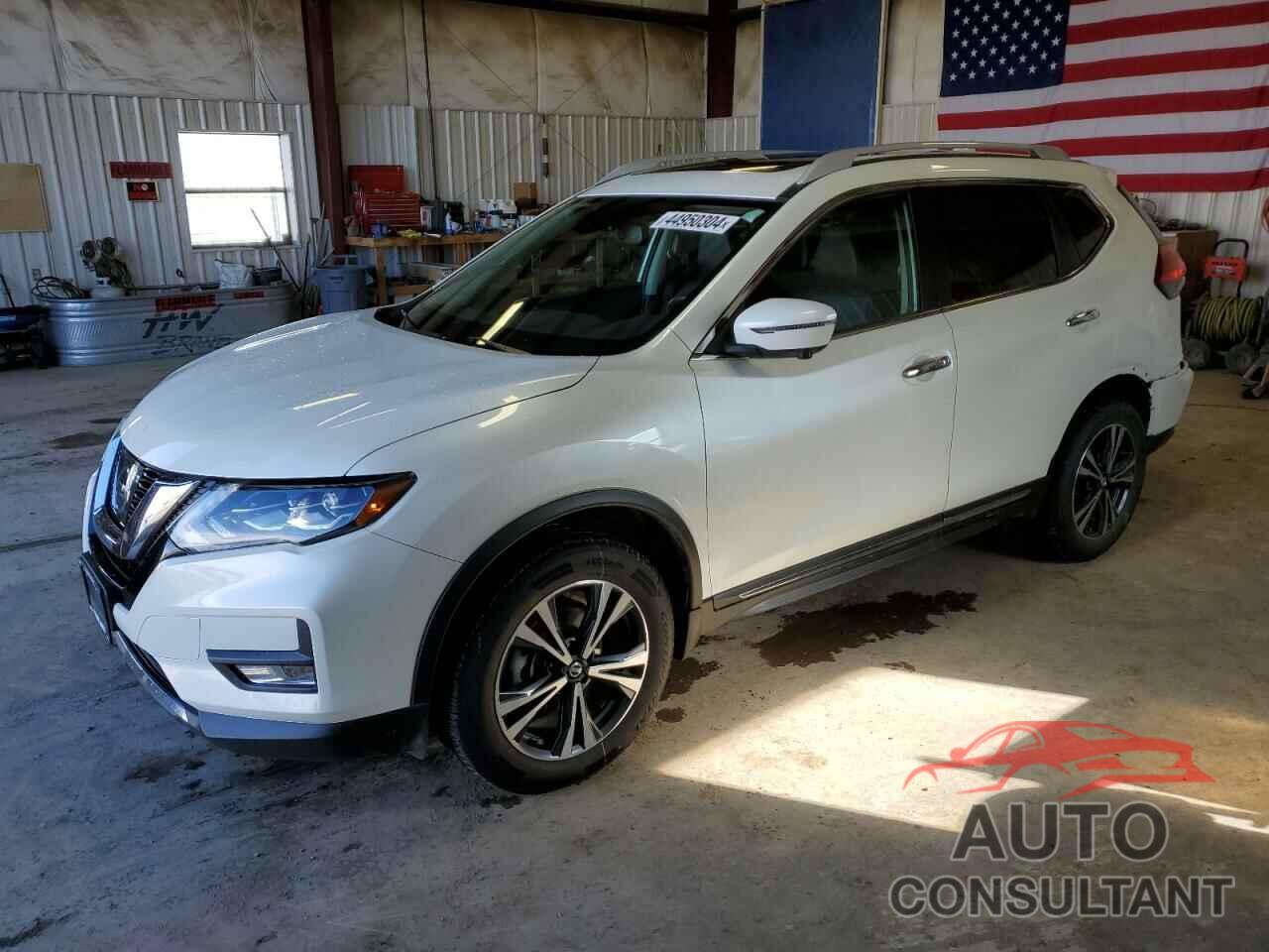 NISSAN ROGUE 2017 - 5N1AT2MV1HC752065