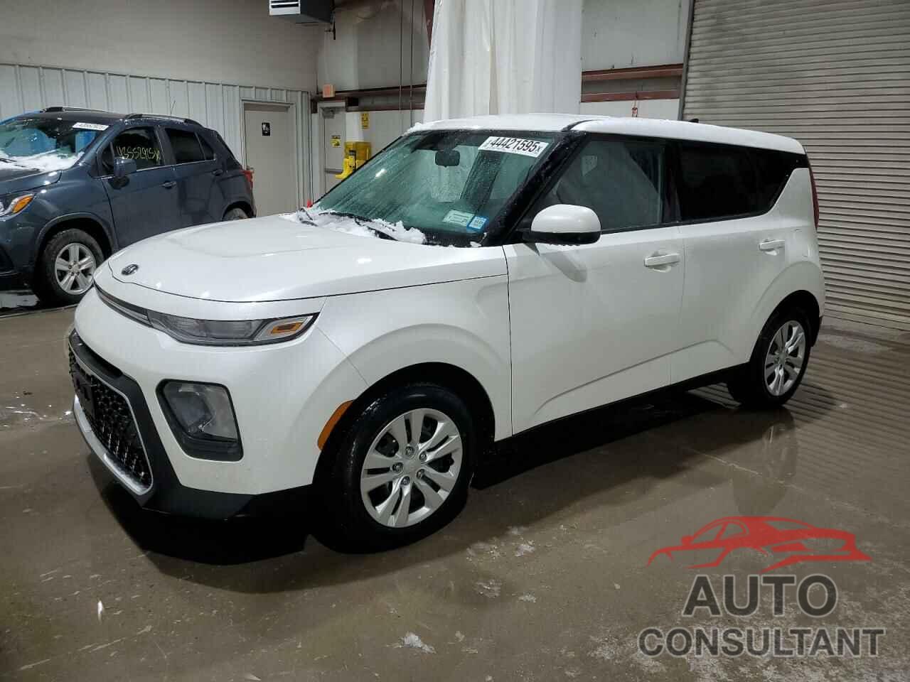 KIA SOUL 2021 - KNDJ23AU5M7772170