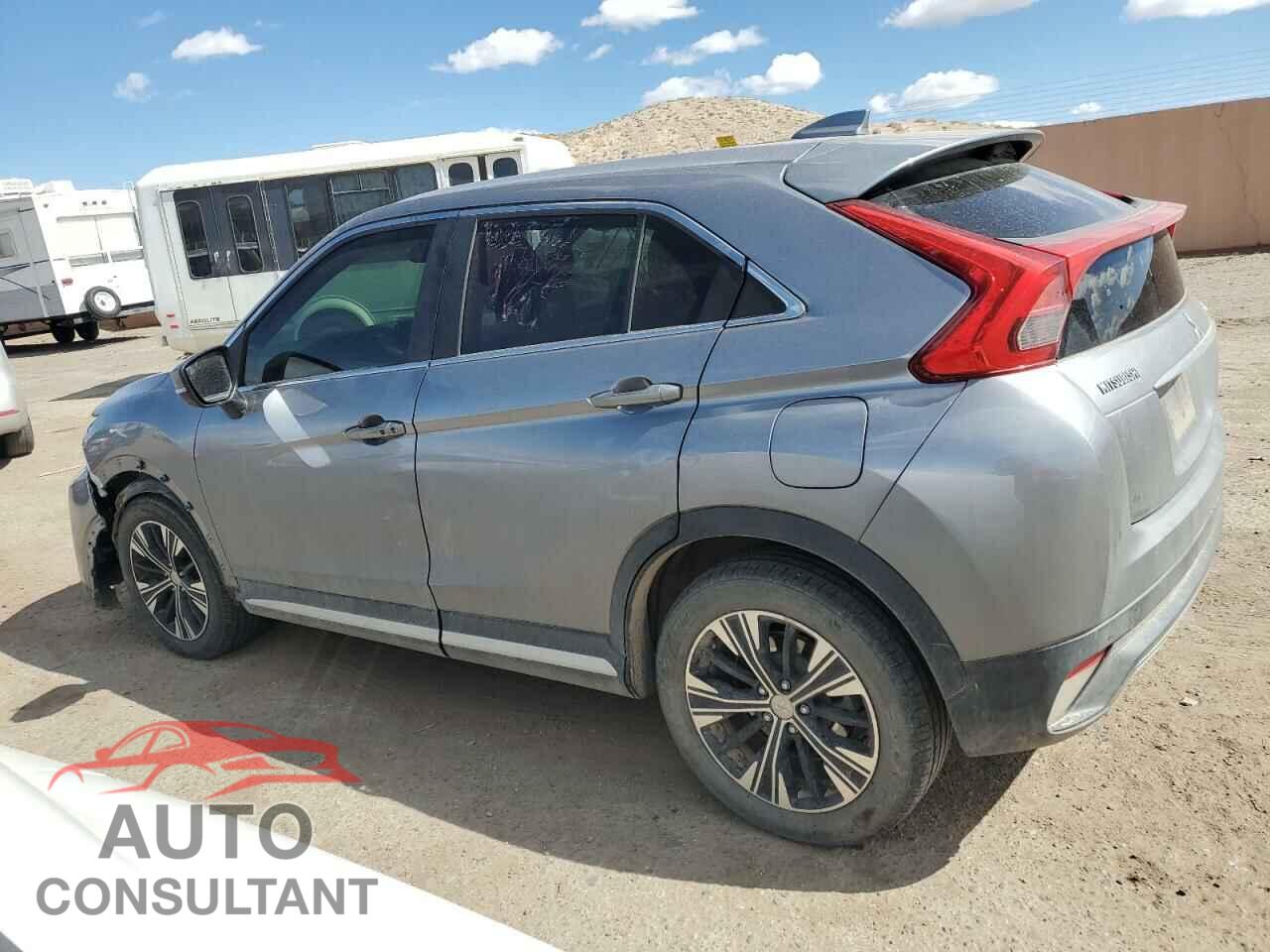 MITSUBISHI ECLIPSE 2018 - JA4AT5AA8JZ062107
