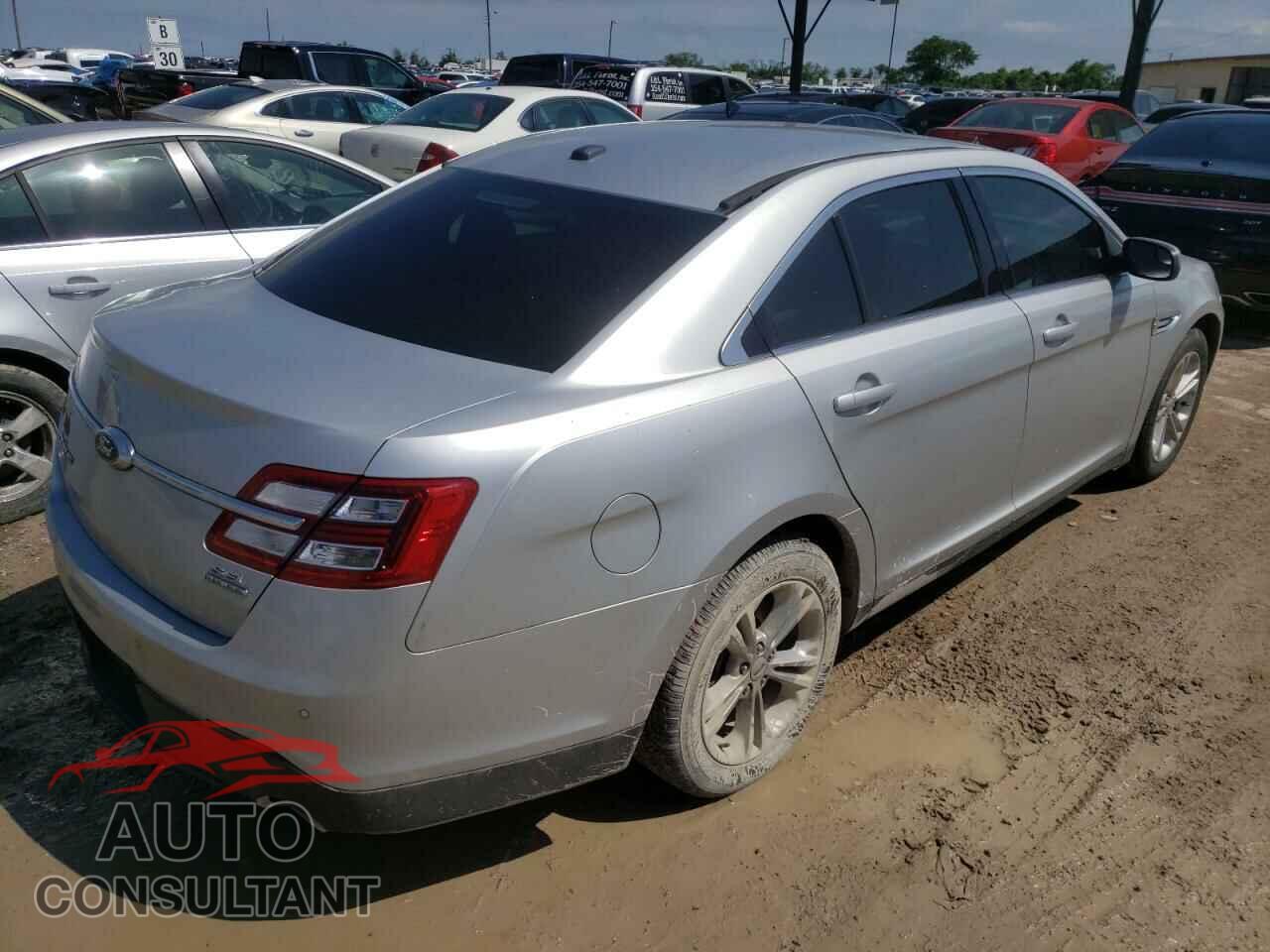 FORD TAURUS 2017 - 1FAHP2E80HG118714