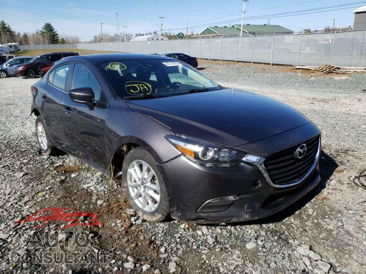 MAZDA 3 2018 - 3MZBN1V72JM233234