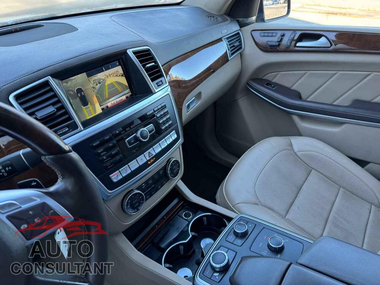 MERCEDES-BENZ GL-CLASS 2013 - 4JGDF7DE8DA180001