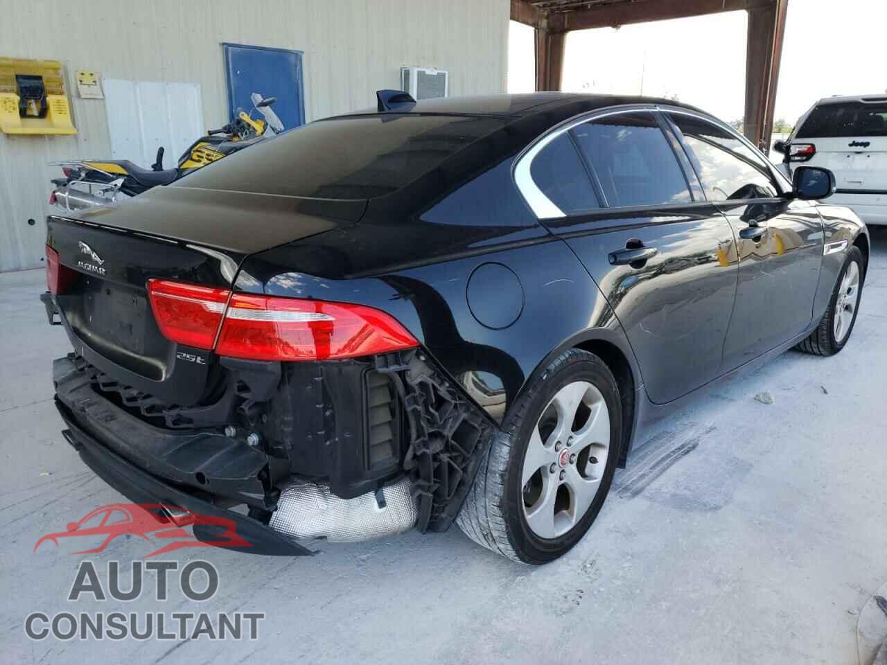 JAGUAR XE 2017 - SAJAR4BG5HA972700