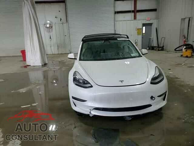TESLA MODEL 3 2021 - 5YJ3E1ECXMF976124