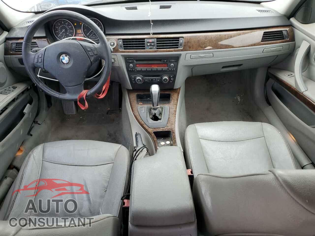 BMW 3 SERIES 2011 - WBAPH5G58BNM76859