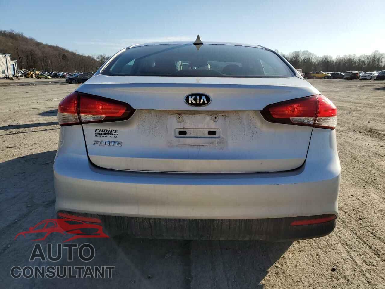 KIA FORTE 2017 - 3KPFK4A79HE036814