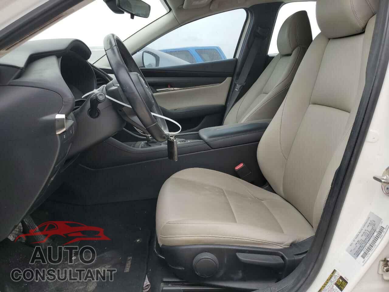 MAZDA 3 2019 - JM1BPACL9K1114088