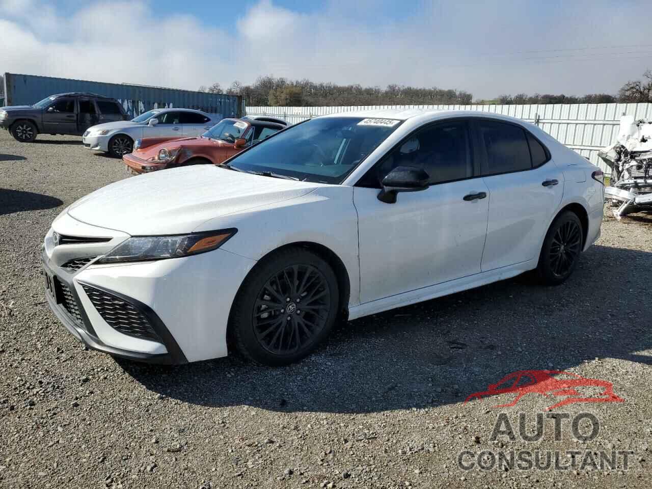 TOYOTA CAMRY 2021 - 4T1G11AK8MU479523