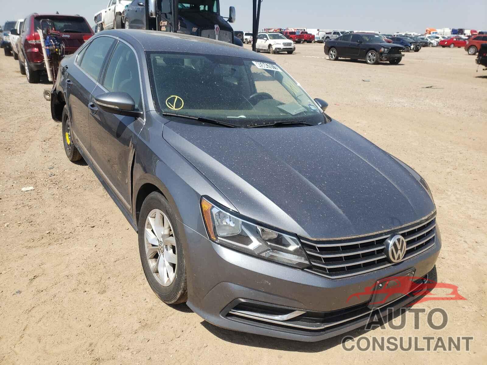 VOLKSWAGEN PASSAT 2017 - 1VWAT7A36HC021763
