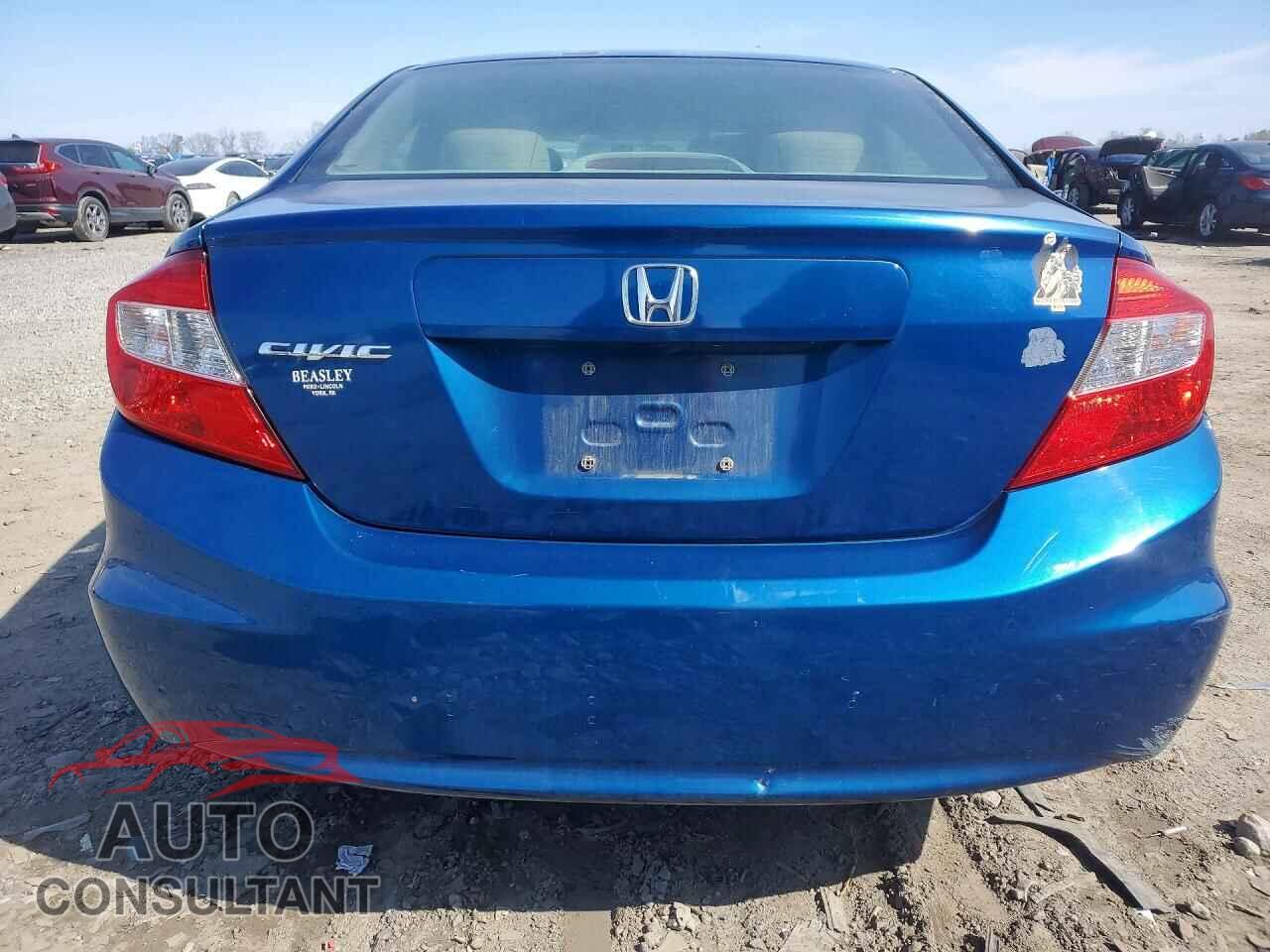 HONDA CIVIC 2012 - 2HGFB2F86CH509086