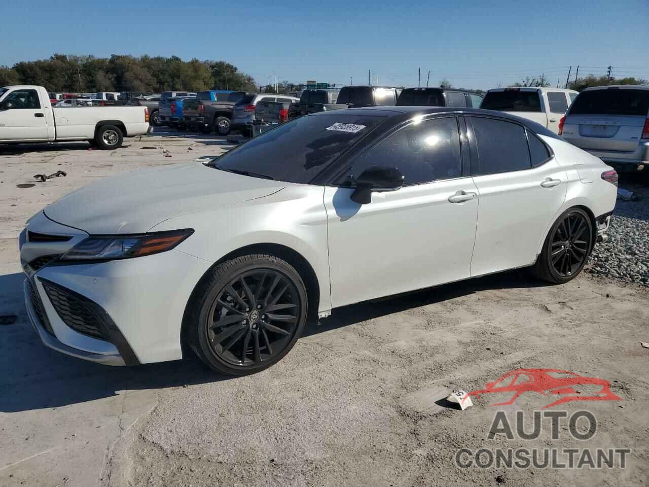 TOYOTA CAMRY 2024 - 4T1KZ1AK5RU096892
