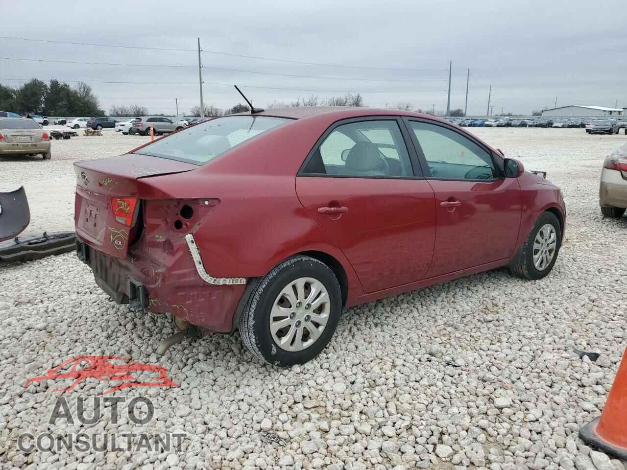 KIA FORTE 2011 - KNAFU4A25B5423875