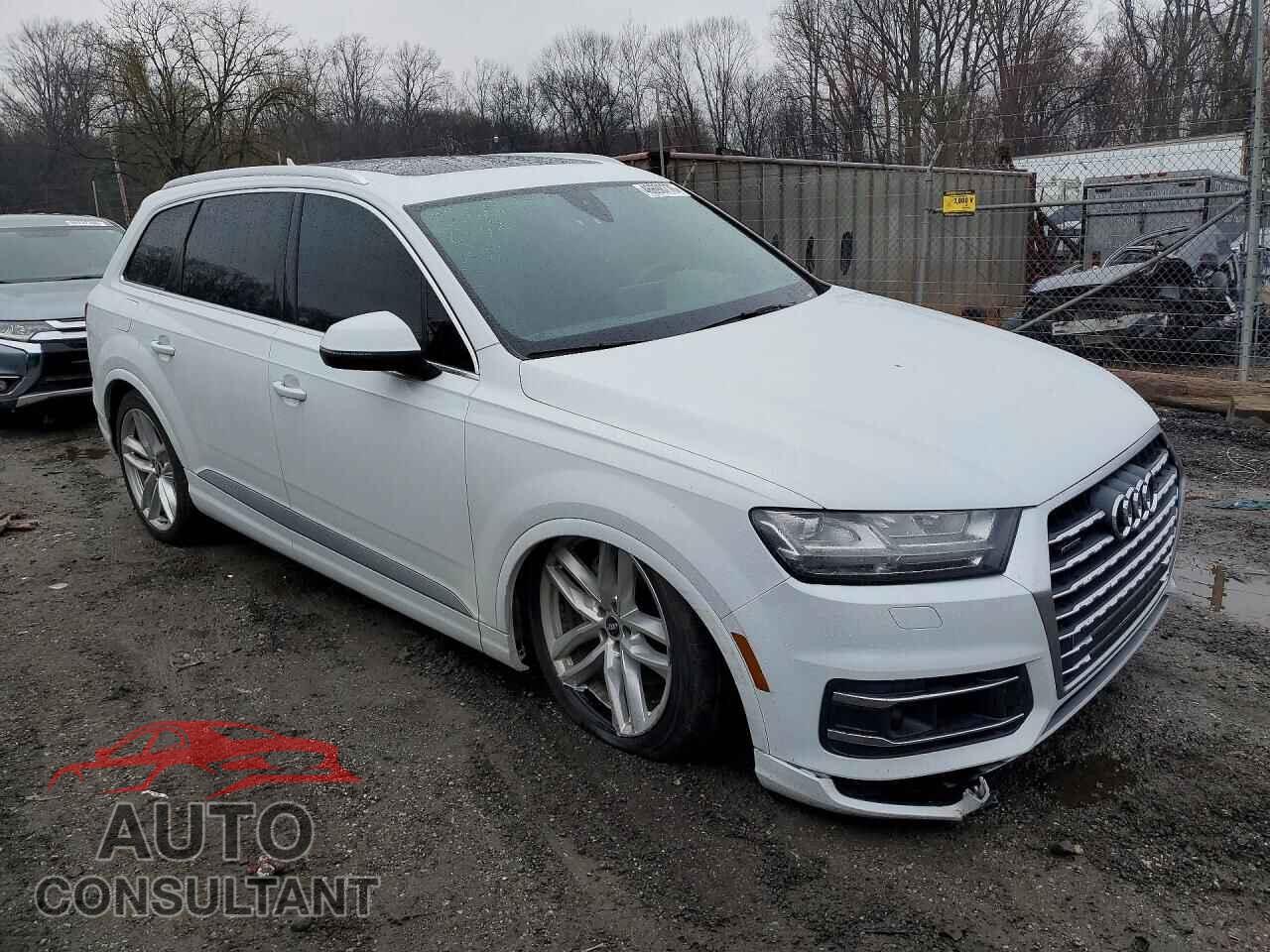 AUDI Q7 2017 - WA1VAAF79HD036569