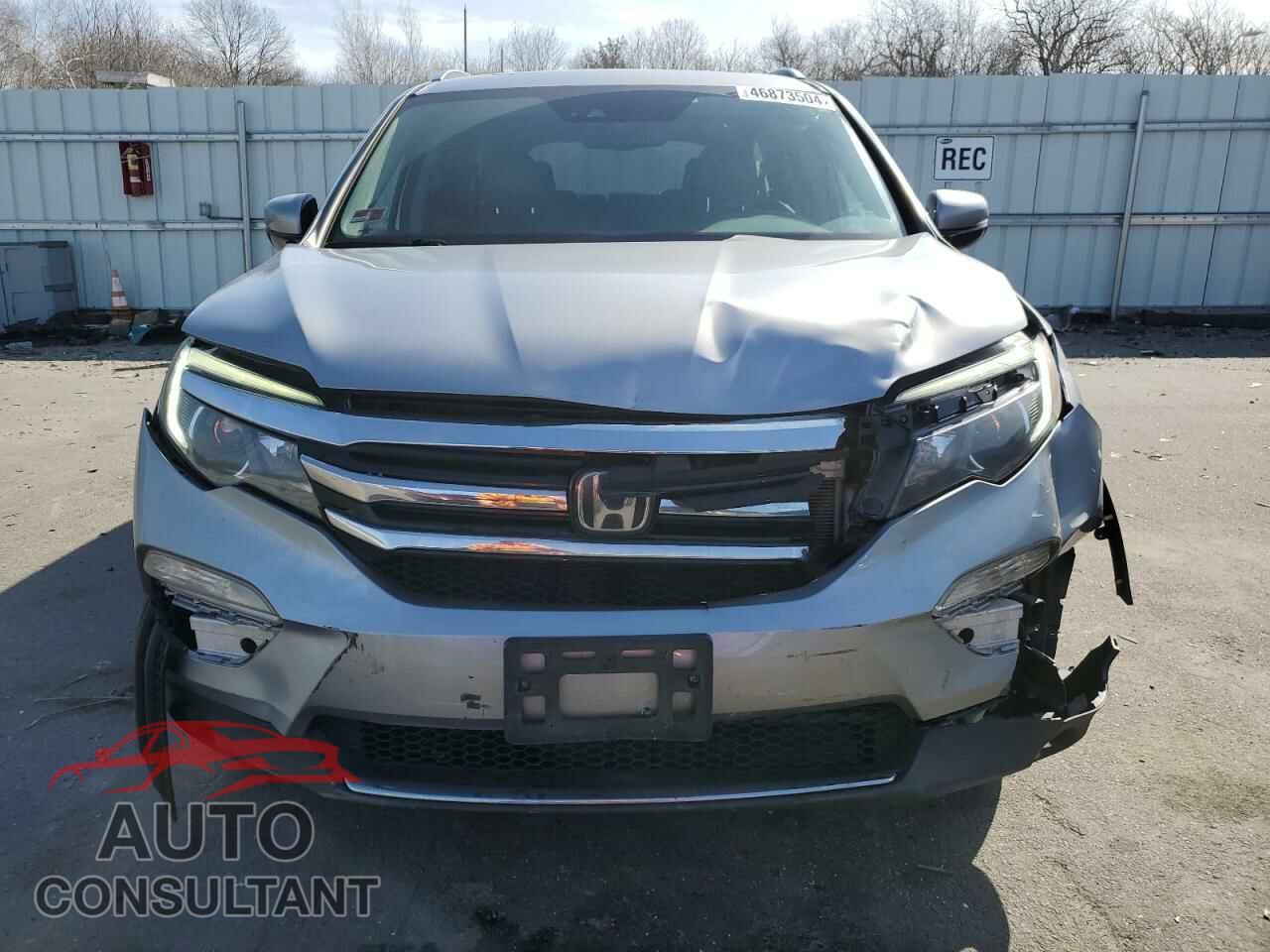 HONDA PILOT 2017 - 5FNYF6H07HB004889