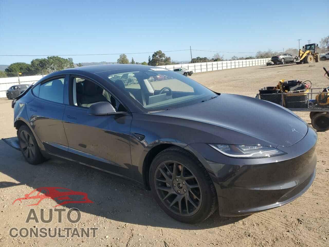TESLA MODEL 3 2024 - 5YJ3E1EB3RF834793
