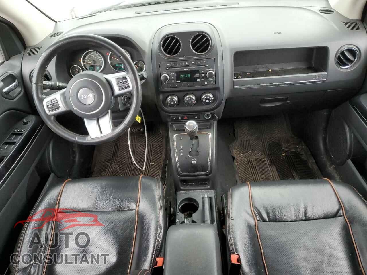 JEEP COMPASS 2011 - 1J4NF5FB9BD197654