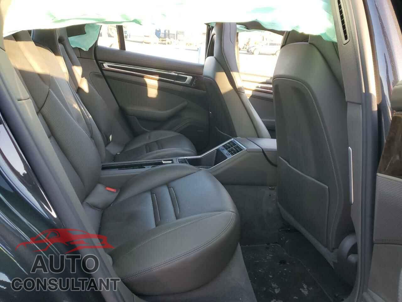 PORSCHE PANAMERA 2017 - WP0AB2A78HL123724