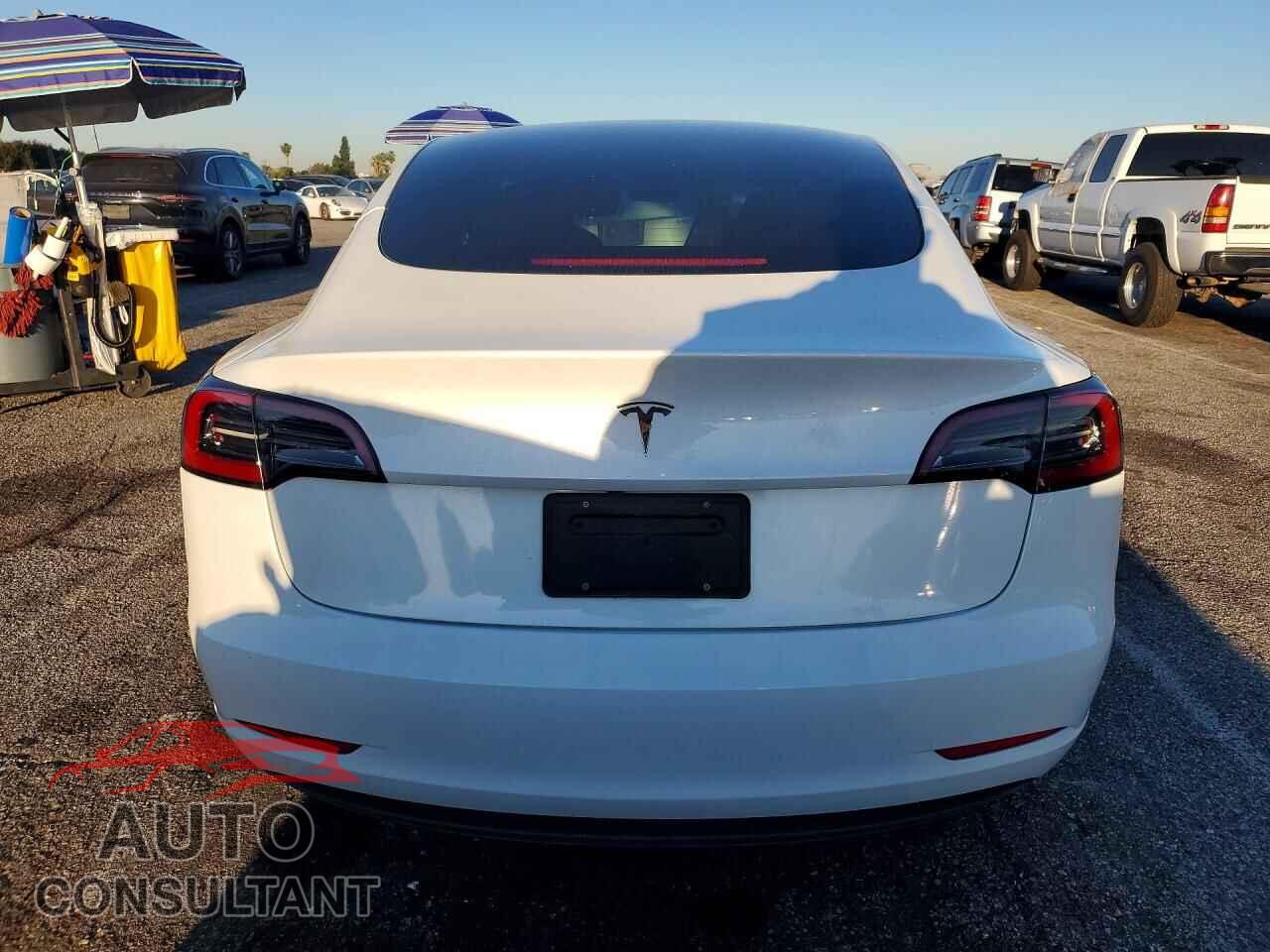 TESLA MODEL 3 2023 - 5YJ3E1EA7PF659341