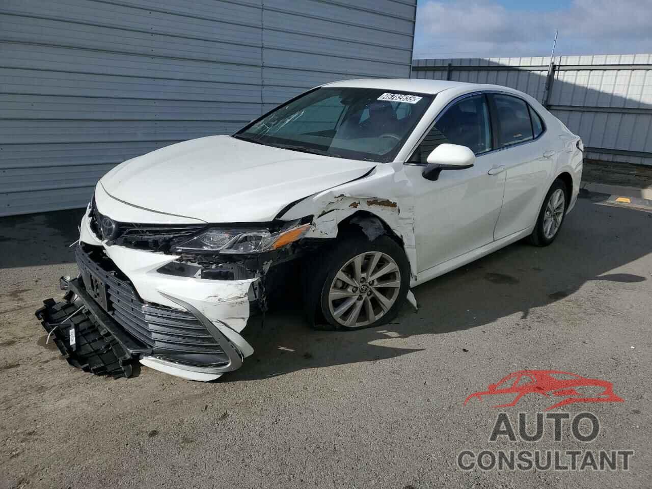 TOYOTA CAMRY 2023 - 4T1C11AK5PU800517