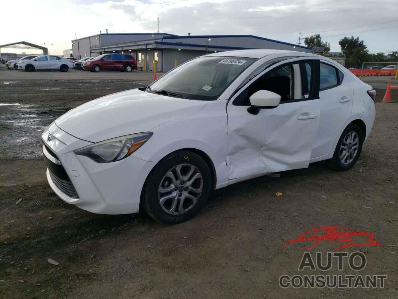 TOYOTA YARIS 2017 - 3MYDLBYV0HY171791
