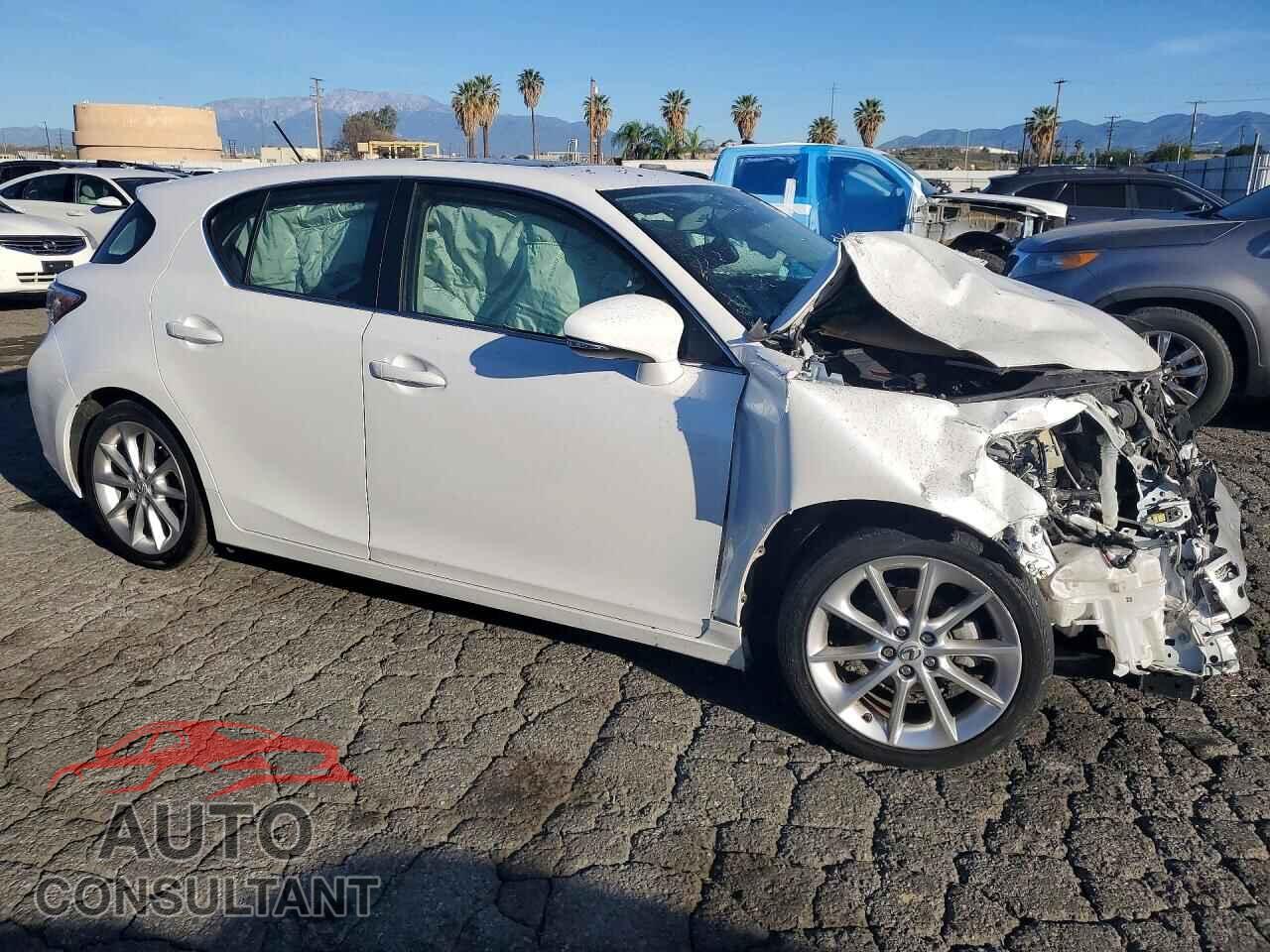 LEXUS CT 200 2012 - JTHKD5BH4C2061209