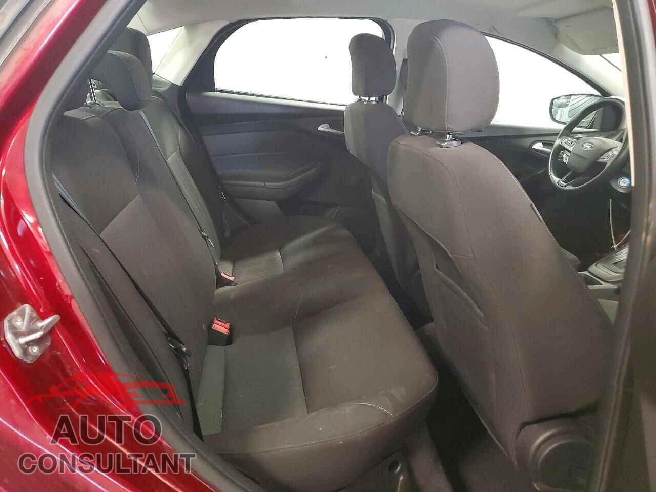 FORD FOCUS 2016 - 1FADP3F28GL282197