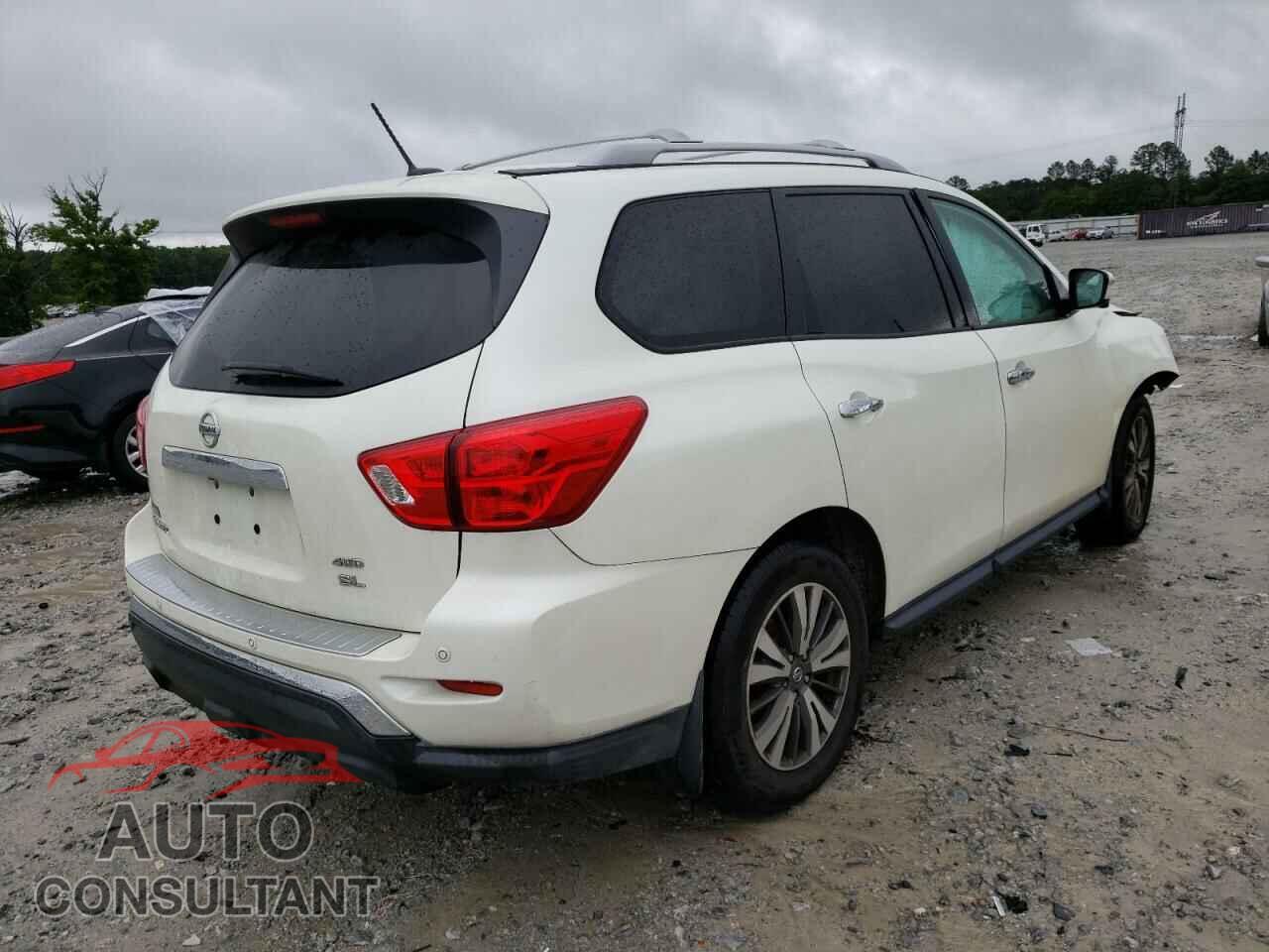 NISSAN PATHFINDER 2017 - 5N1DR2MM8HC650023