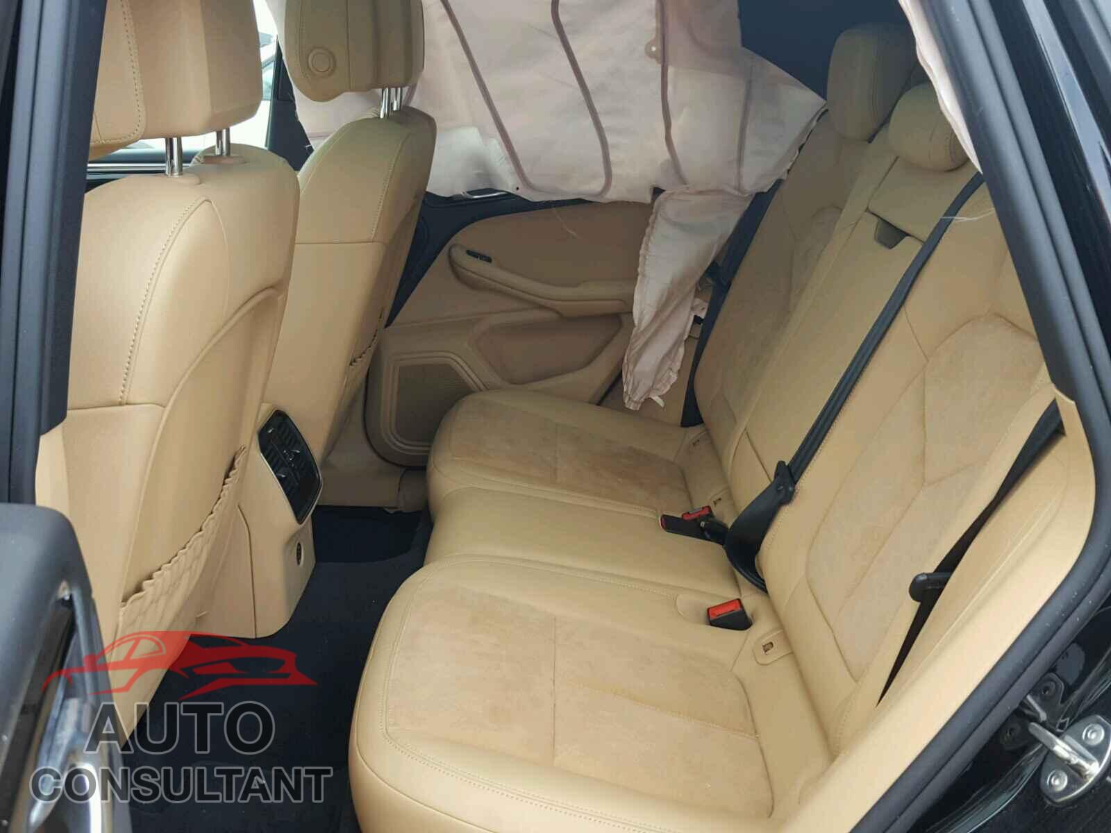 PORSCHE MACAN 2017 - WP1AA2A59HLB01327