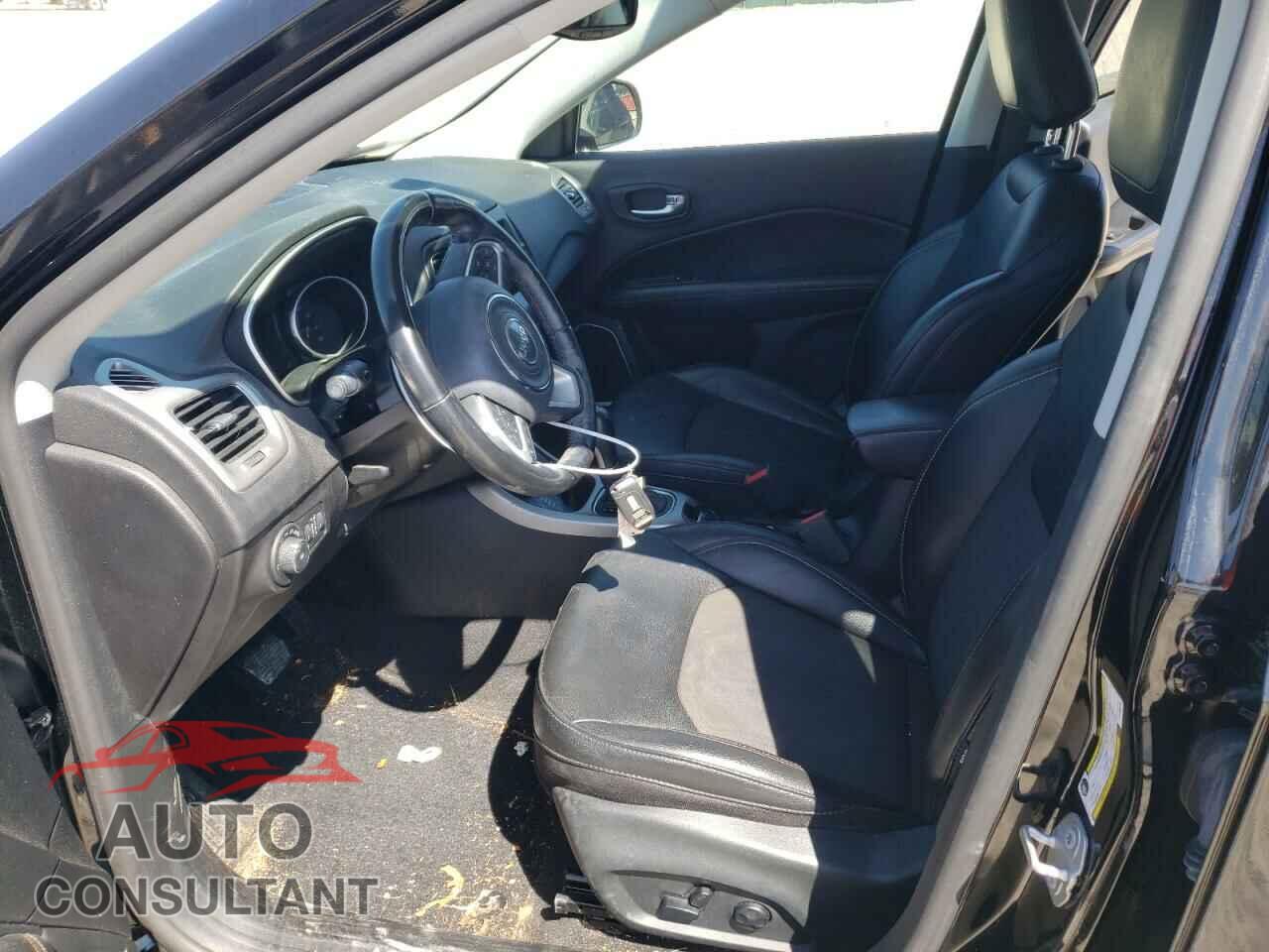 JEEP COMPASS 2020 - 3C4NJDBB5LT138570