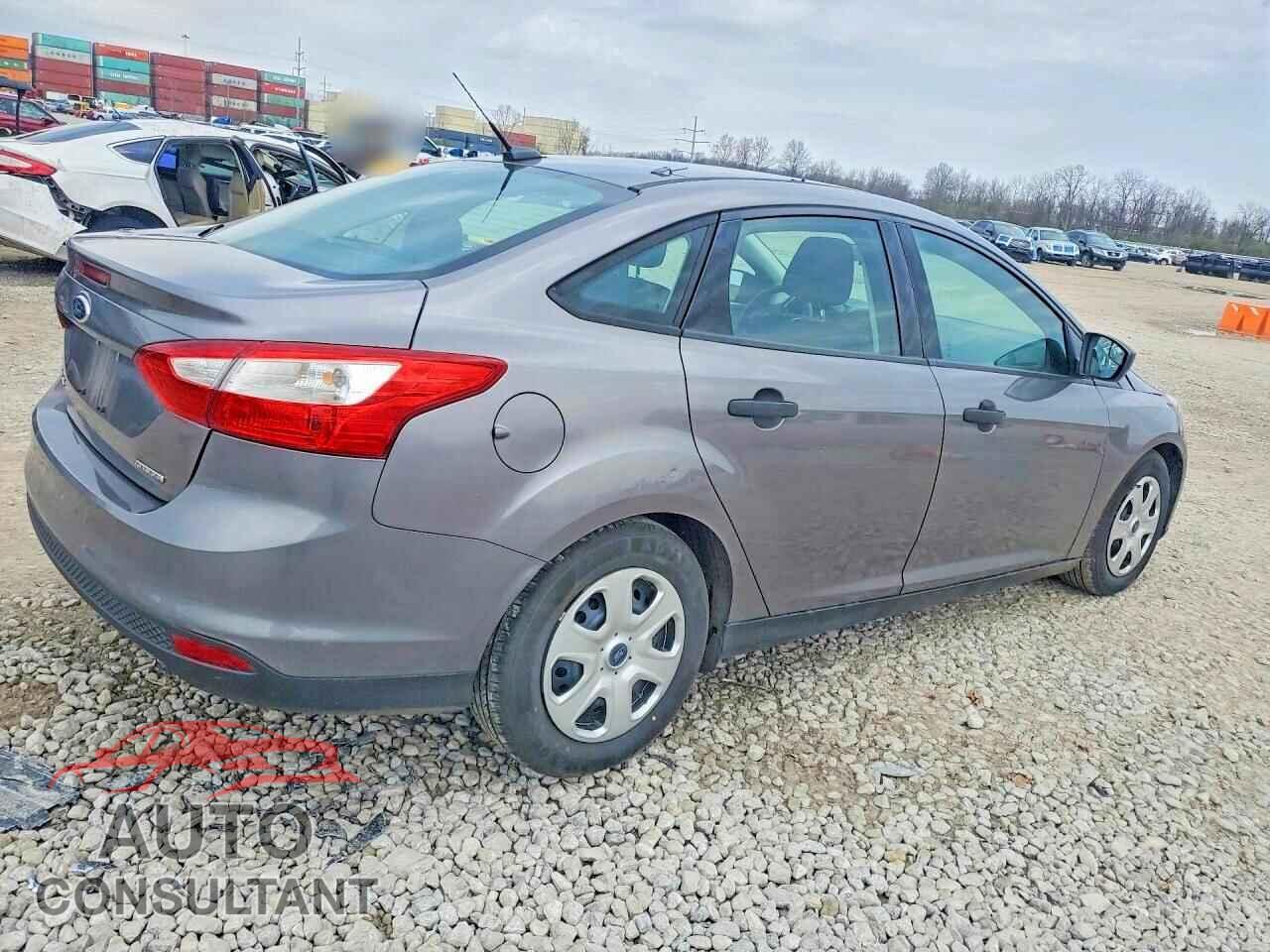FORD FOCUS 2014 - 1FADP3E23EL174214
