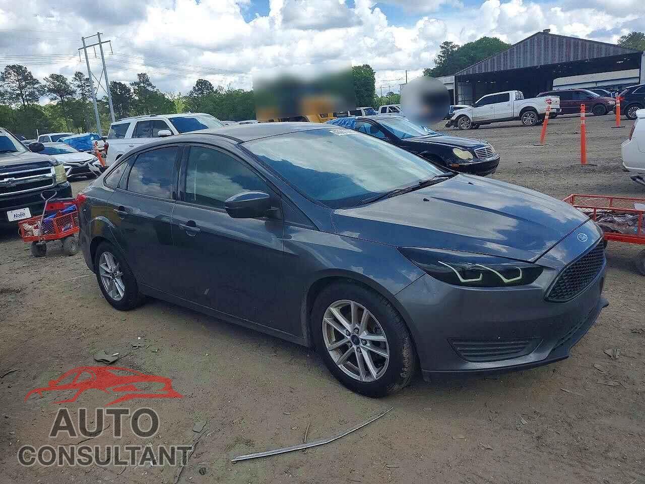 FORD FOCUS 2017 - 1FADP3F22HL264277