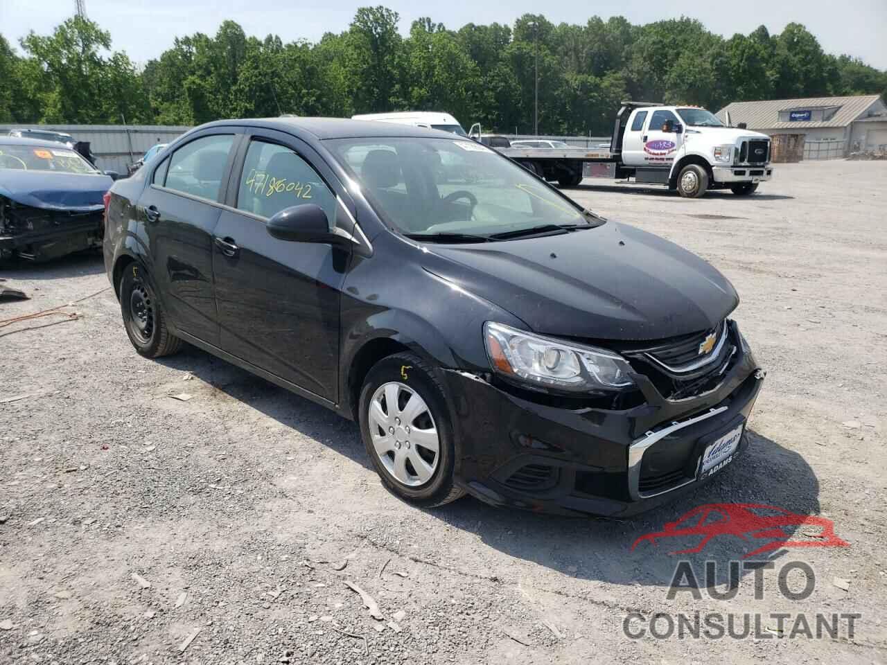 CHEVROLET SONIC 2017 - 1G1JB5SG5H4165092