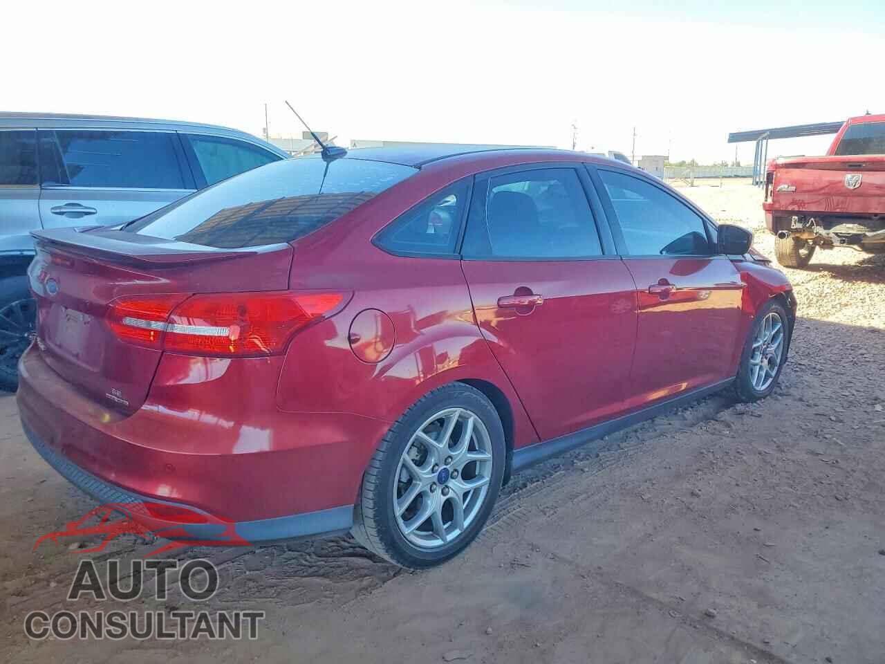 FORD FOCUS 2015 - 1FADP3F28FL306545